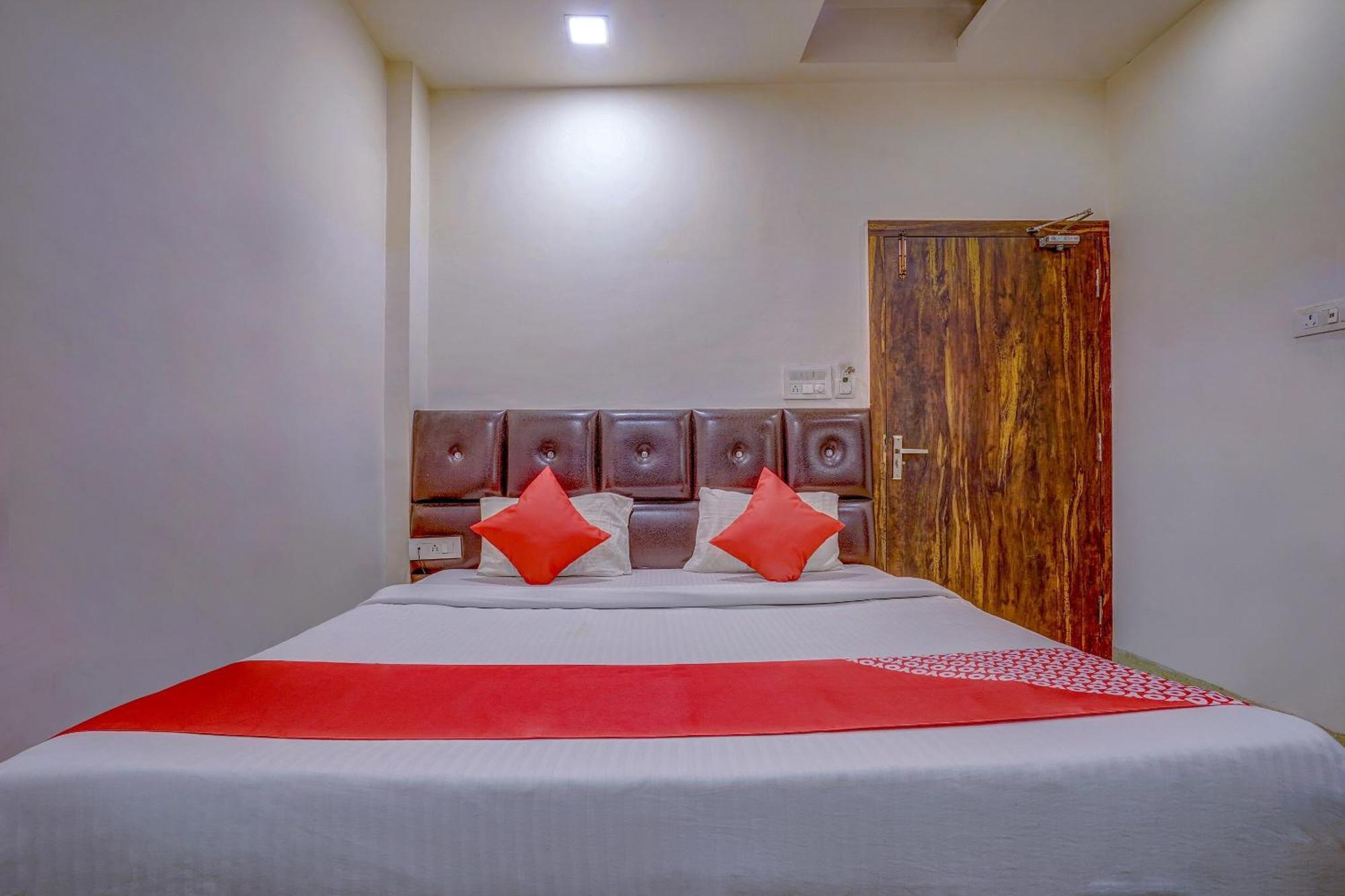 Super Hotel O Traveller Inn Lucknow Exterior foto